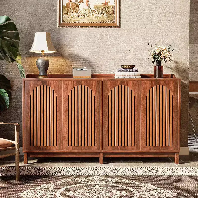 Mueble de cocina con estantes ajustables