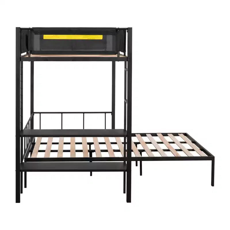 Litera doble sobre matrimonial con panel de rejilla y estantes de 2 niveles, litera de metal con escalera incorporada y barandilla de longitud completa, negra