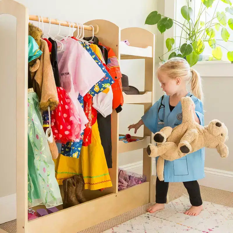 Centro de disfraces Kids See and Store